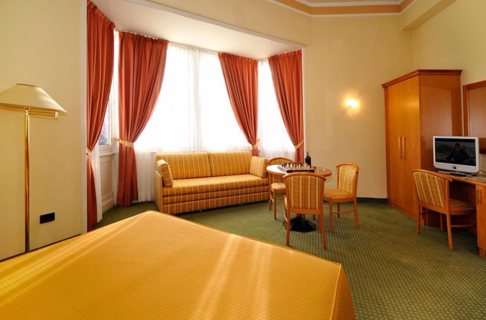 Hotel Estense Modena Dış mekan fotoğraf