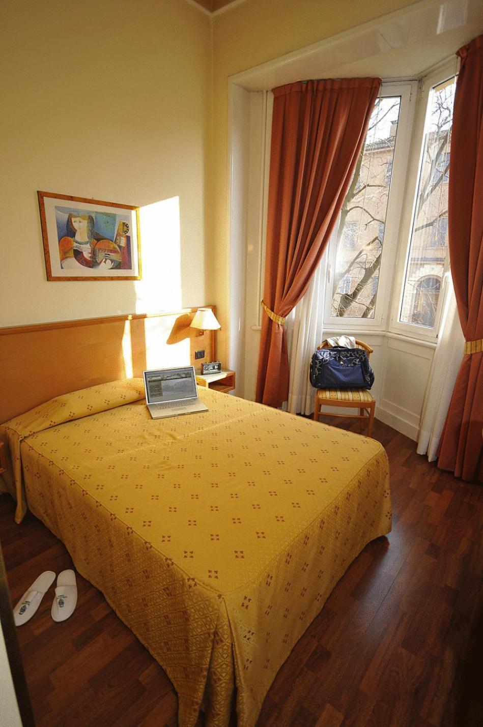 Hotel Estense Modena Dış mekan fotoğraf