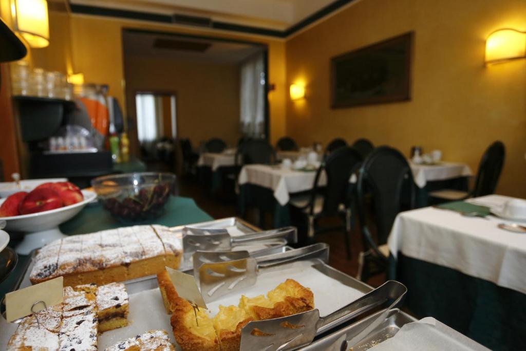 Hotel Estense Modena Dış mekan fotoğraf