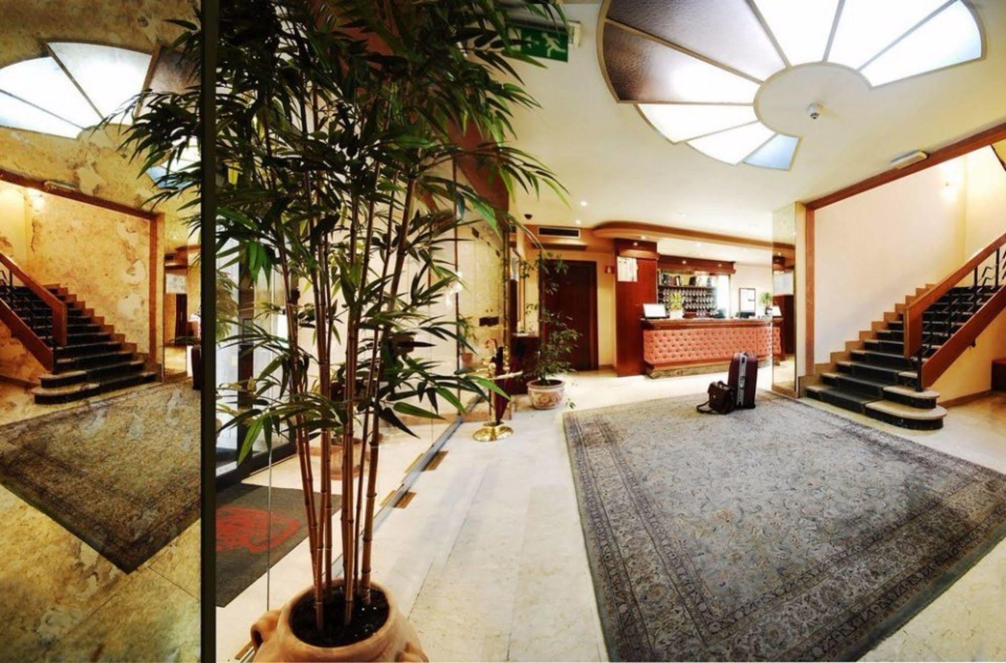 Hotel Estense Modena Dış mekan fotoğraf