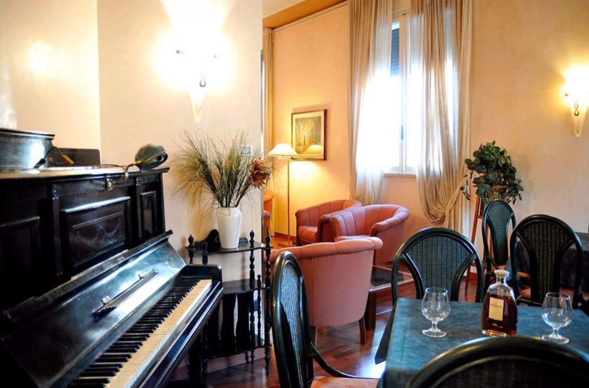 Hotel Estense Modena Dış mekan fotoğraf