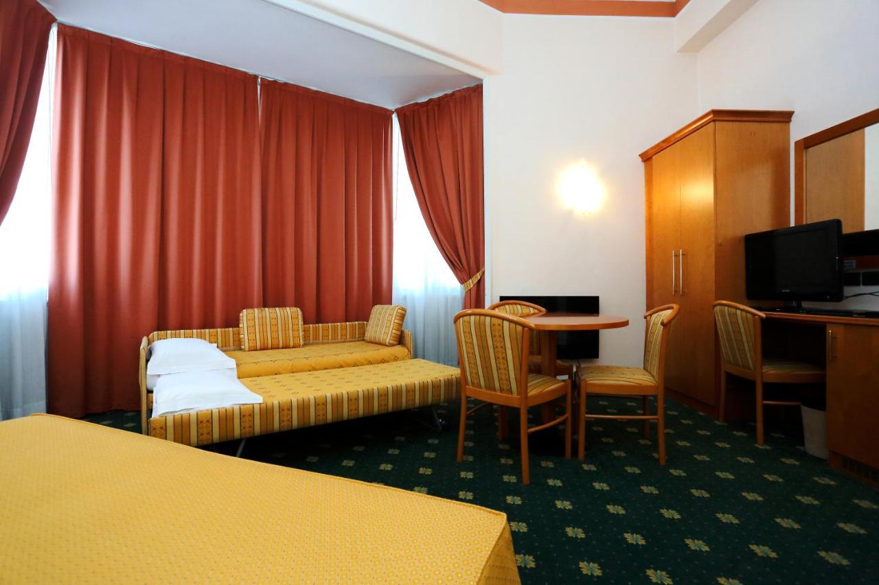Hotel Estense Modena Dış mekan fotoğraf